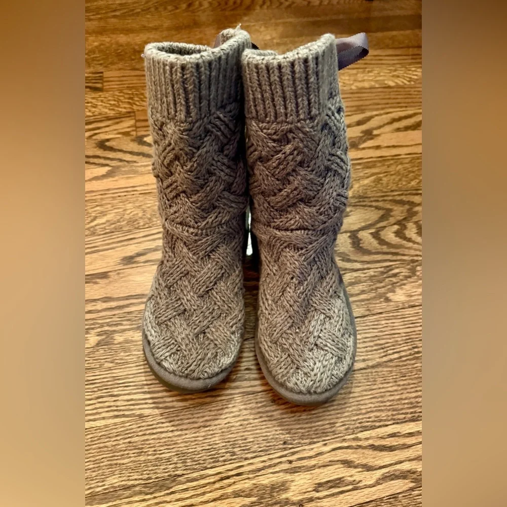 UGG Charcoal Knit Boots with Bow Accent-Youth/Big Kid Size
